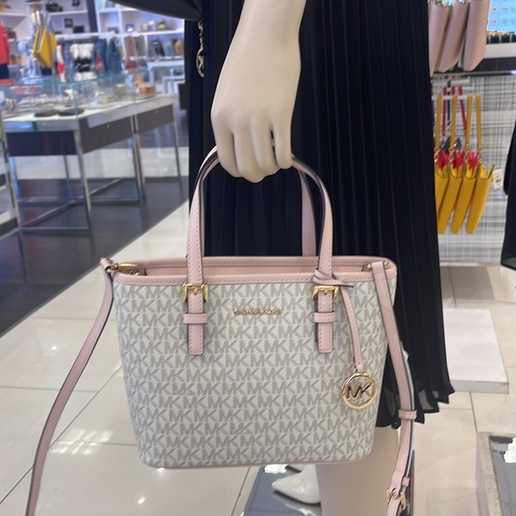 MICHAEL KORS 
Jet Set Travel Extra-Small Logo Top-Zip Tote Bag
Powder Blush
NWT - Picture 11 of 16